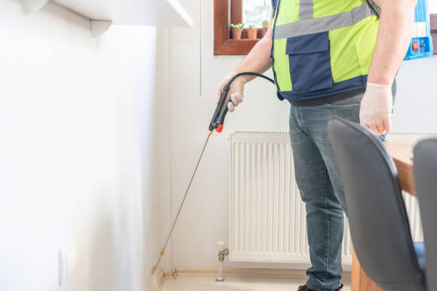 Best Commercial Pest Control Services  in Redwood Falls, MN